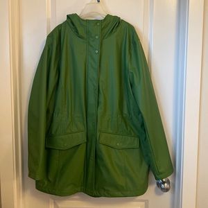 Green rain coat 🧥